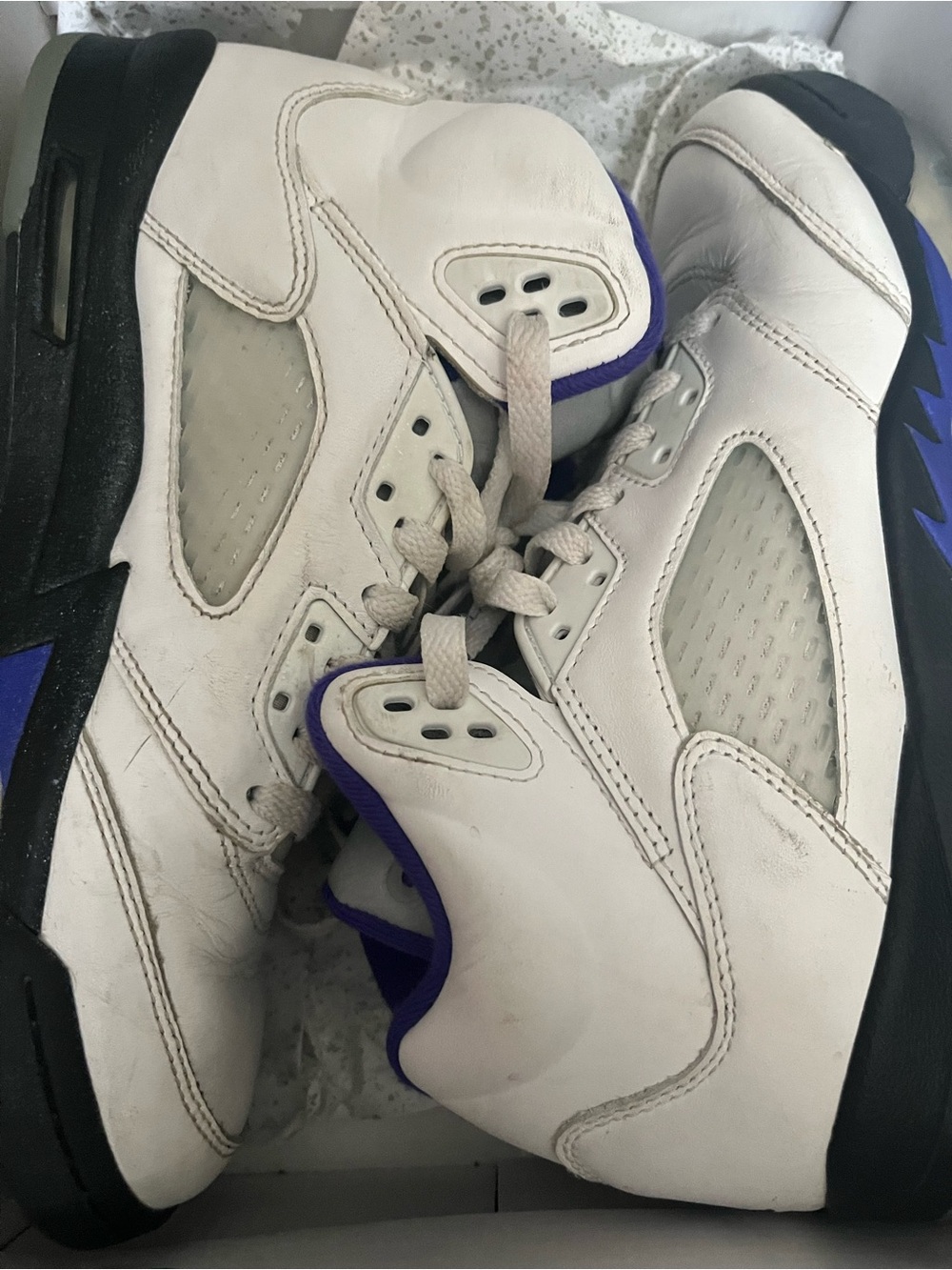 Jordan White and Purple Men's Retro Sneakers